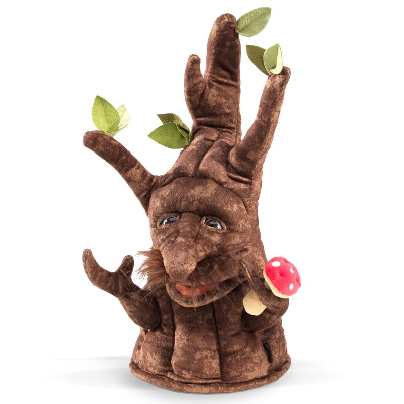 Folkmanis Handpuppe Zauberhafter Baum aus braunem Plüsch mit Gesicht, grünen Stoffblättern und rotem Fliegenpilz, Schrägansicht