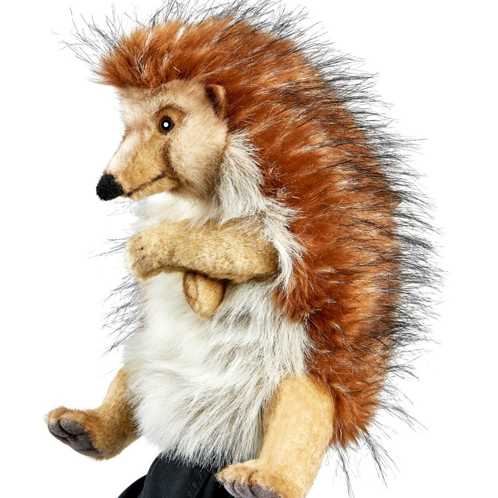 Igel Handpuppe von Hansa Creation mit borstigem braunem Stachelkleid und hellem Bauch, Seitenansicht