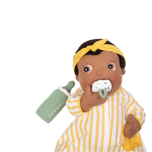 Rubens Barn Baby-Puppe mit Schnuller im Mund und grüner Stoffflasche