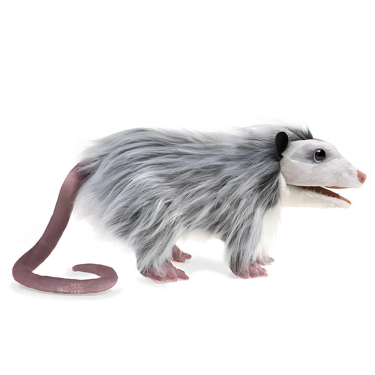 Folkmanis Handpuppe Opossum in der Seitenansicht mit grau-weißem Langfell, nacktem Rollschwanz und geöffnetem Maul