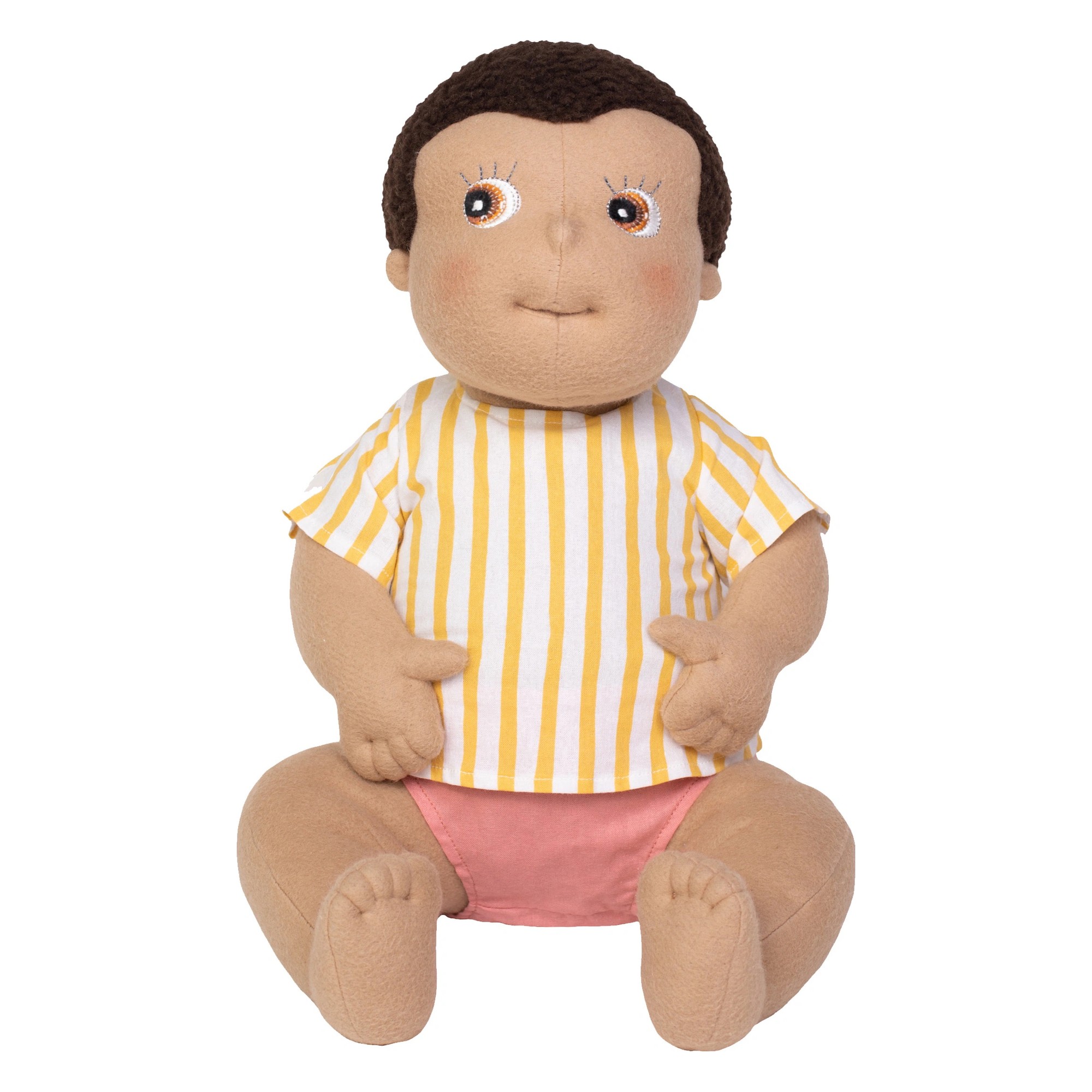 Rubens Barn Baby-Puppe Ben mit braunem Haar, gelb gestreiftem Shirt und rosa Windelhose, sitzend