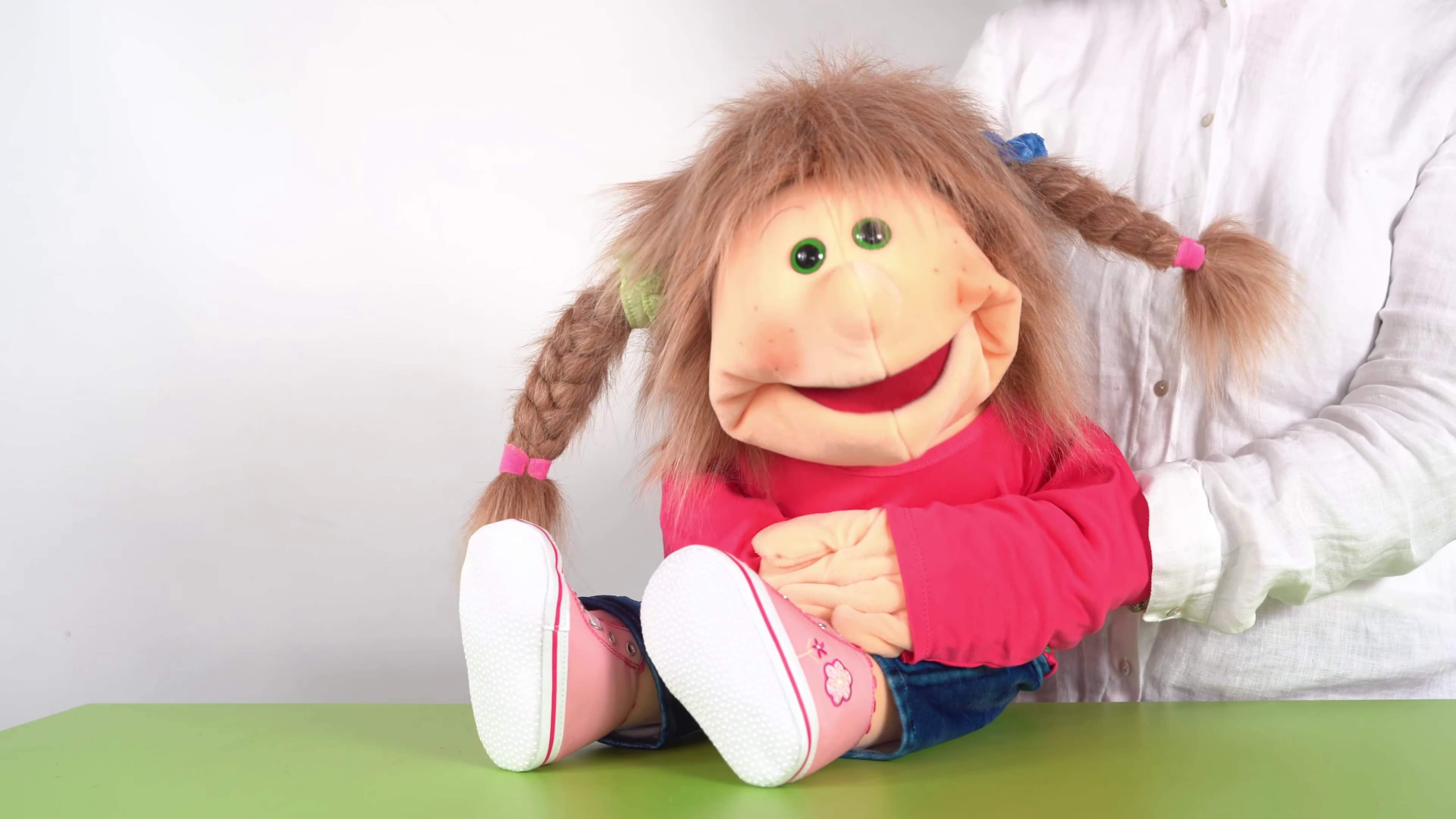 Living Puppets Handpuppe Caro Demo