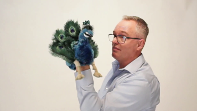Folkmanis Handpuppe kleiner Pfau Demo