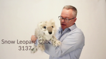 Folkmanis Baby Snow Leopard Hand Puppet Demo 2