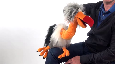 Living Puppets Handpuppe Geier Django Demo 2