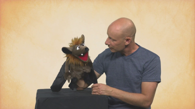 Living Puppets Handpuppe Gaston die Fledermaus Demo
