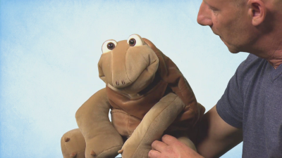 Video 1: Living Puppets Handpuppe Sammy die Schildkröte